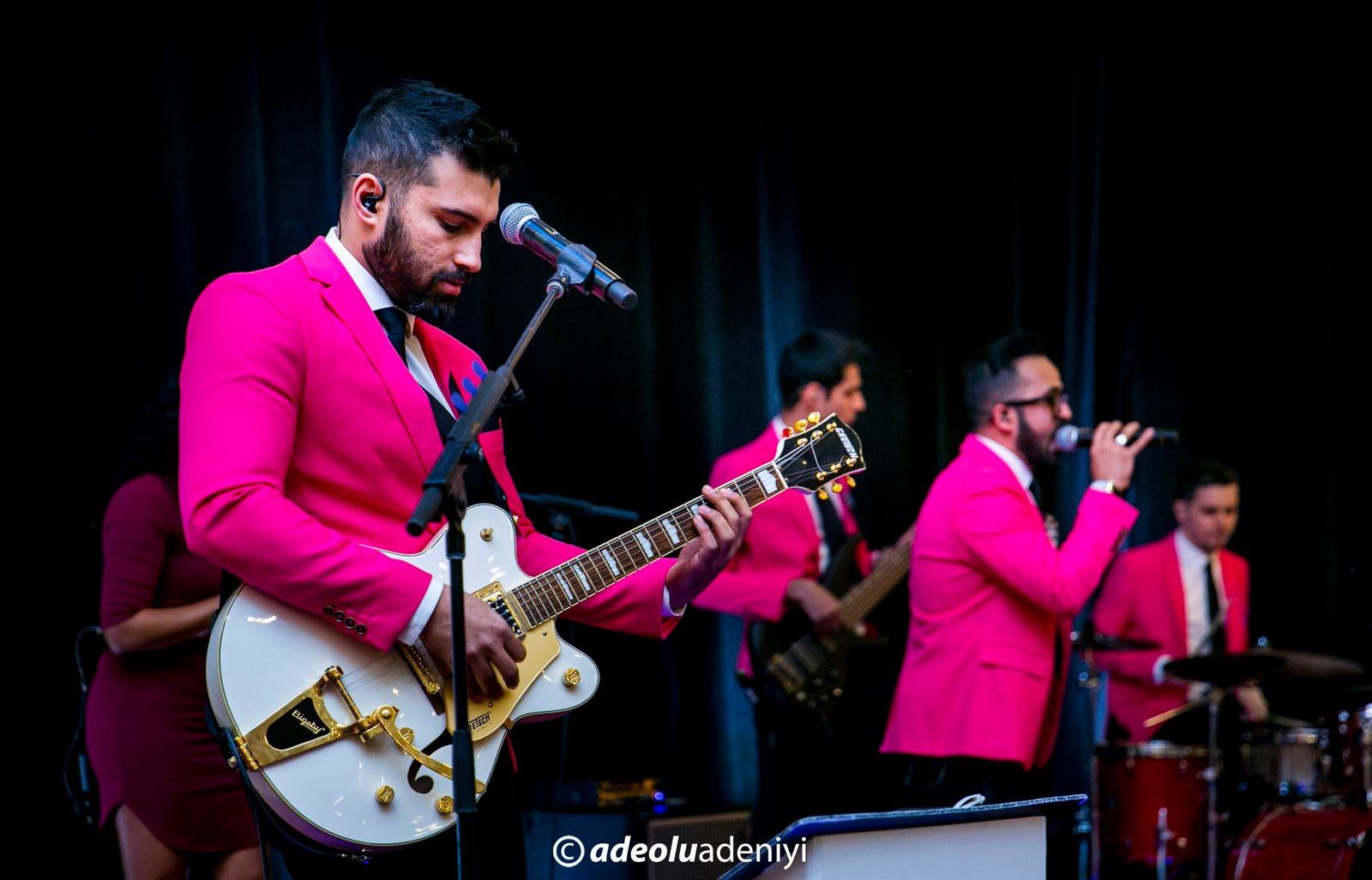 Memory Lane full band team photo backstage