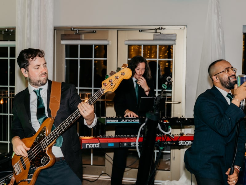 Memory Lane live entertainment featured performance photo